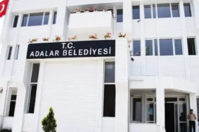 Adalar Belediye Meclisindeki Seçimde AKP Adayına Oy Veren Üç CHP'li Disipline Sevk Edildi