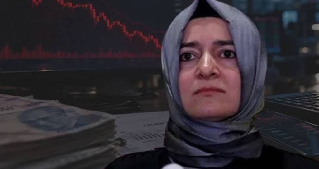 Hadi Özışık Eski Bakan Fatma Betül Sayan Kaya ile Görüşmesini Paylaştı