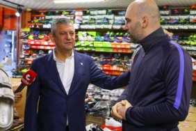 Özgür Özel Rize'de Selden Etkilenen Pazar Esnafıyla Kahvaltıda Buluştu