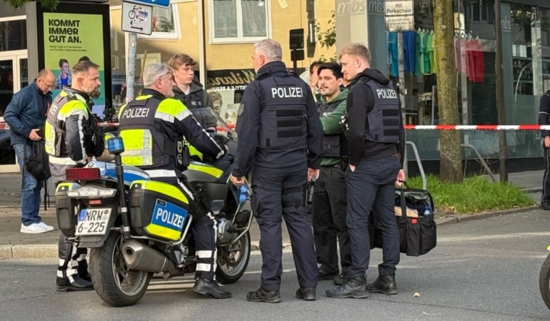 Almanya'da Doktora Götürülen Mahkum Gündüz D. Elektrikli Scooter ile Firar Etti