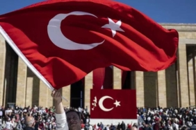 Cumhuriyet Bayramı Tatil Takvimiyle 28 ve 29 Ekim Çalışma Düzeni Belli Oldu